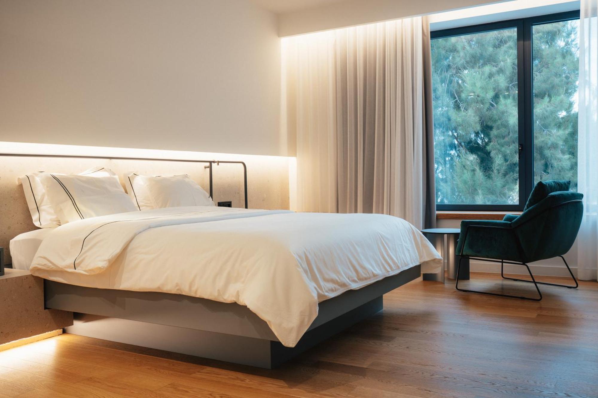 Amario Suites Hotel 아이기오 외부 사진