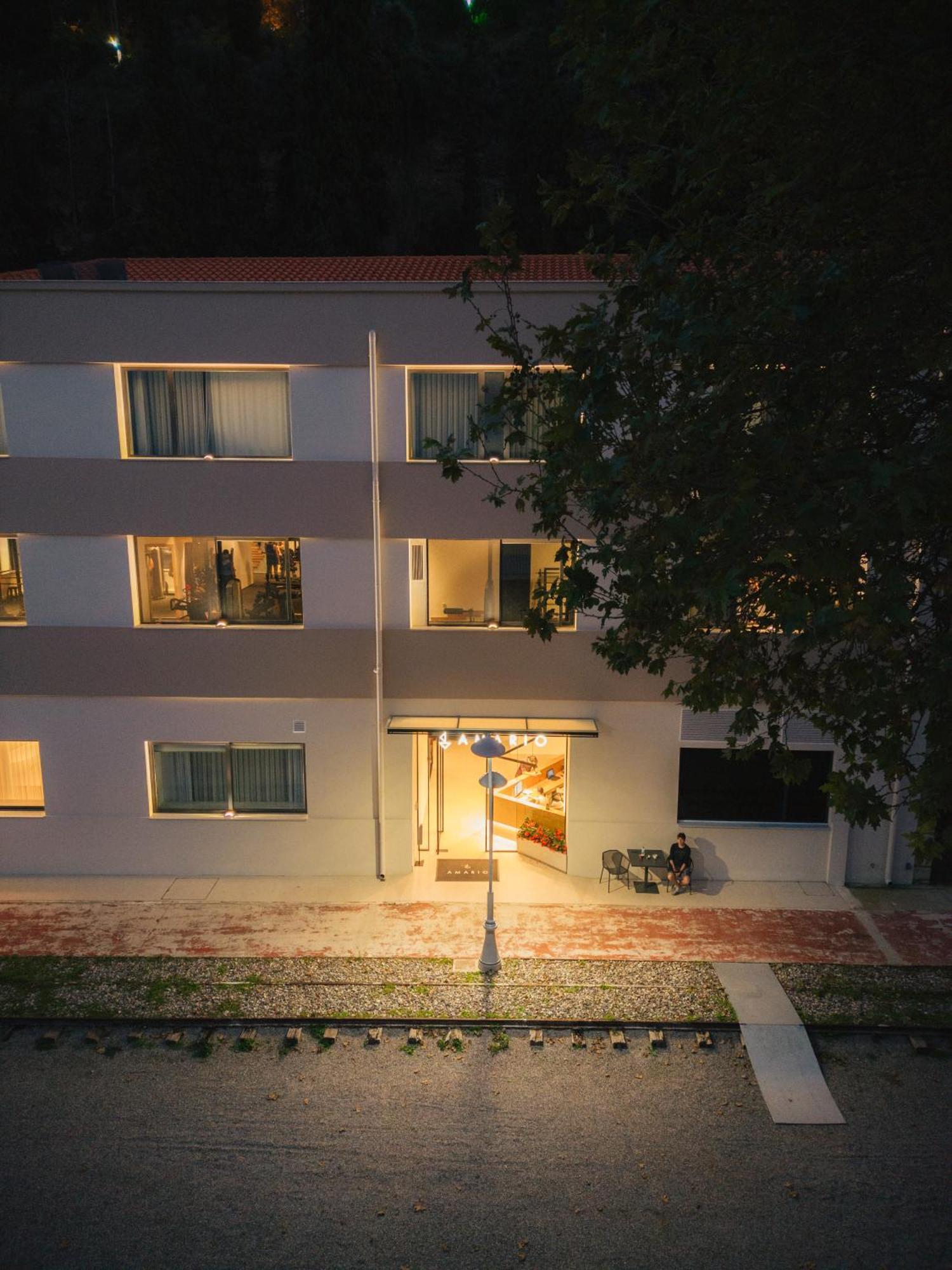 Amario Suites Hotel 아이기오 외부 사진